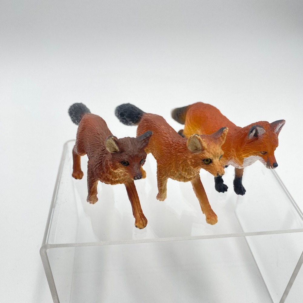 Vintage Safari Ltd Fox Figurines Set of 3 Realistic Wild Animal Toys for Kid‎